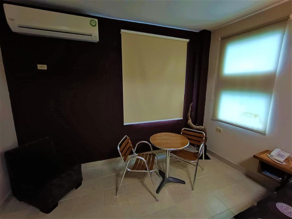 Hotel Santo Domingo Express Villahermosa Bagian luar foto
