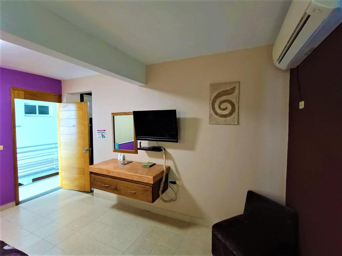 Hotel Santo Domingo Express Villahermosa Bagian luar foto