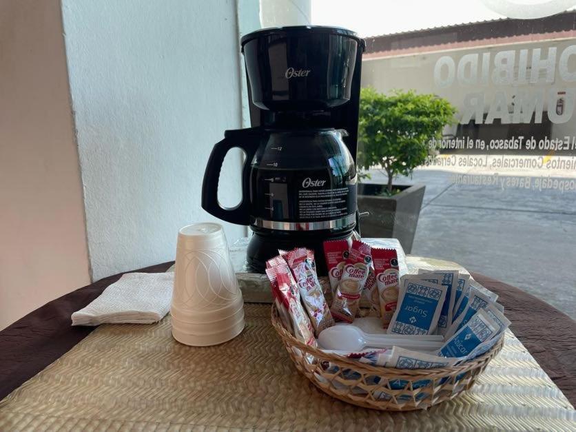 Hotel Santo Domingo Express Villahermosa Bagian luar foto