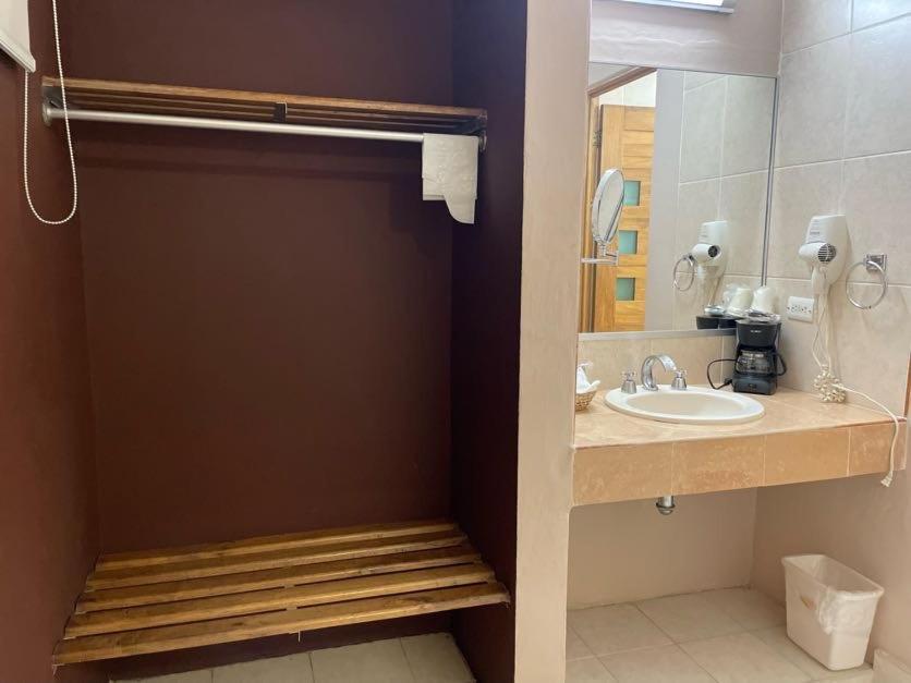Hotel Santo Domingo Express Villahermosa Bagian luar foto